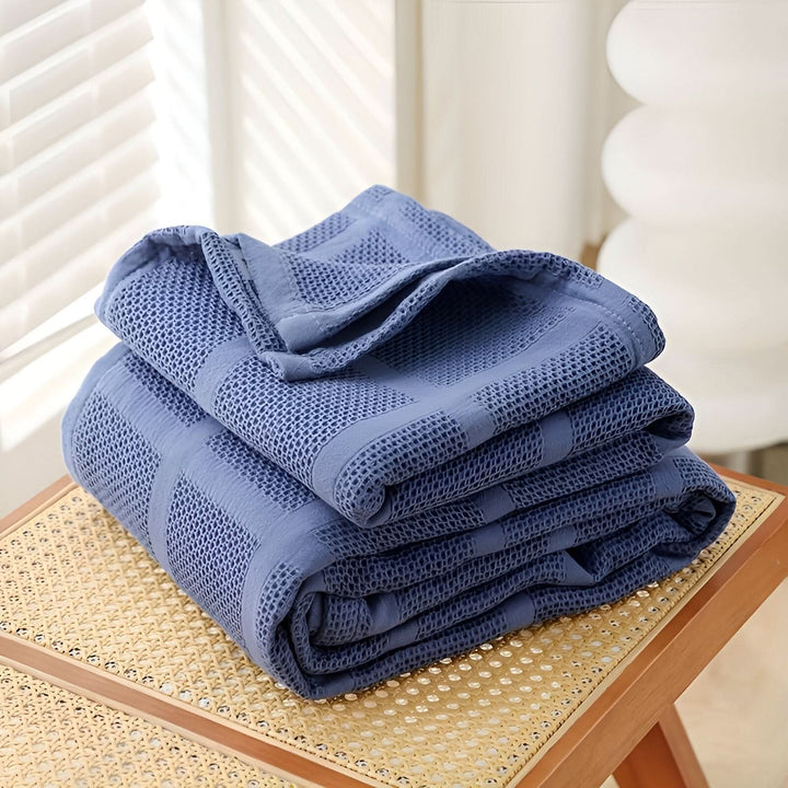 BowLift | WEEVCLOUD – Cotton Waffle Blanket