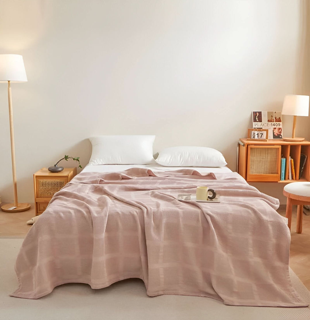 BowLift | WEEVCLOUD – Cotton Waffle Blanket