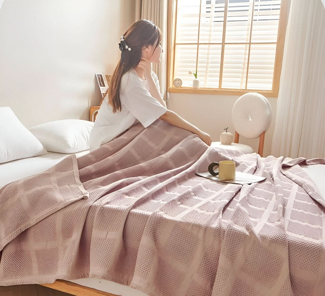 BowLift | WEEVCLOUD – Cotton Waffle Blanket