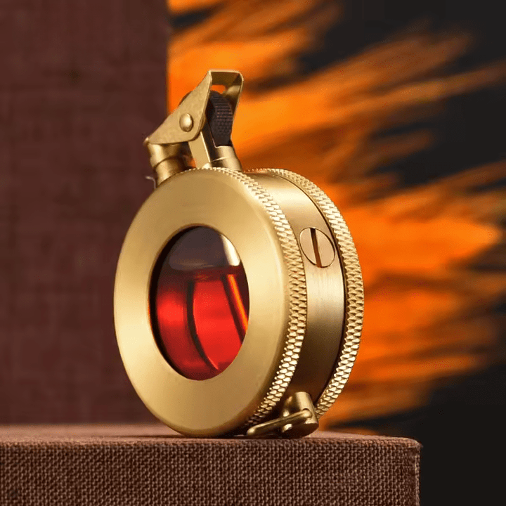BowLift | Retro storm lighter with sturdy metal housing