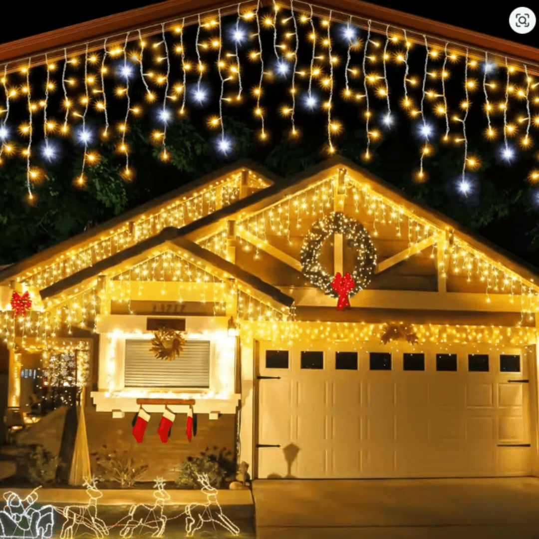 BowLift | LED Garden Curtain 4 × 0.6 m with weatherproof design