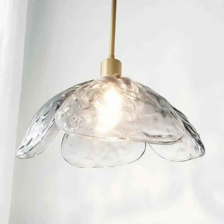 BowLift | FleurChic Ceiling Light - Unique Flower-Shaped Pendant Light for a Warm Atmosphere