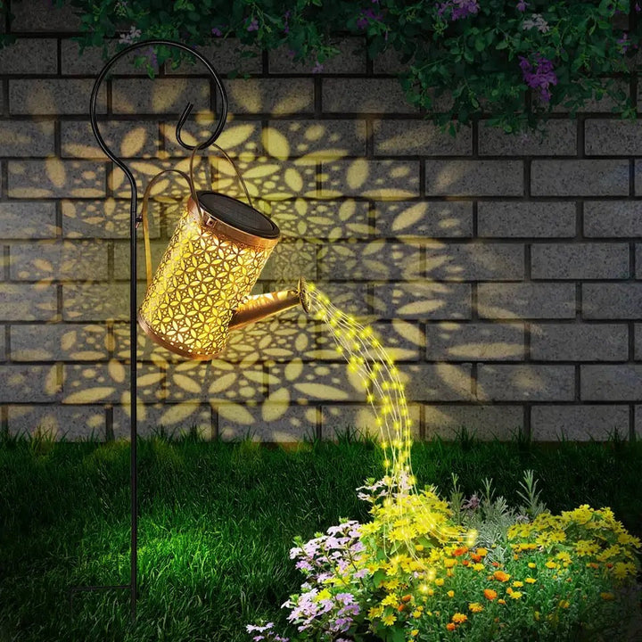 BowLift | Solar Watering Can Lamp