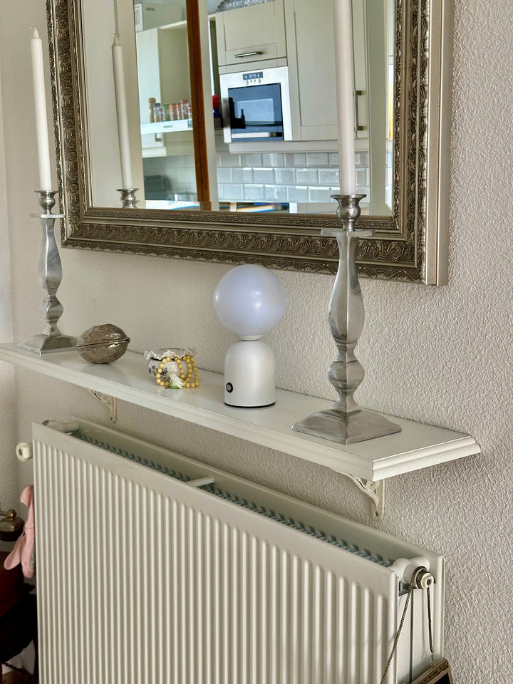LumièreSereine – Elegant Table Lamp for Calm Atmosphere Bowlift
