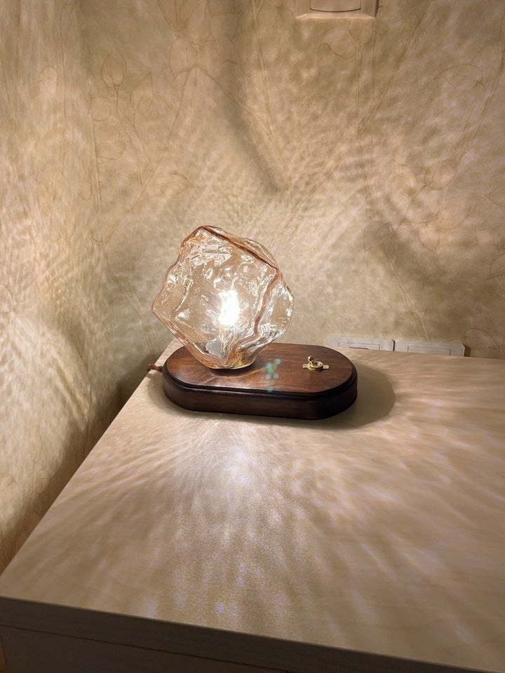 BowLift | GlowCraft Table Lamp - Elegant cordless table lamp with motion sensor