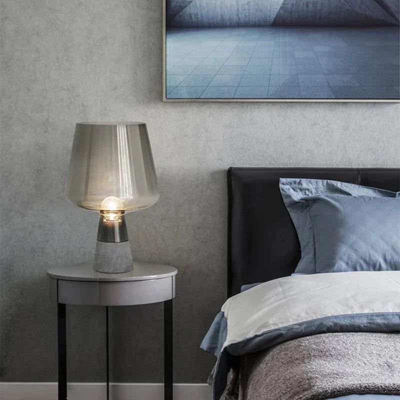 Industrial table lamp made of steel with glass shade – Modern vintage bedside lamp | Bowlift
