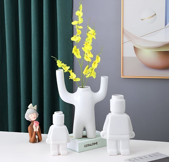 BowLift | Masoned Plant Pot in Robot Design