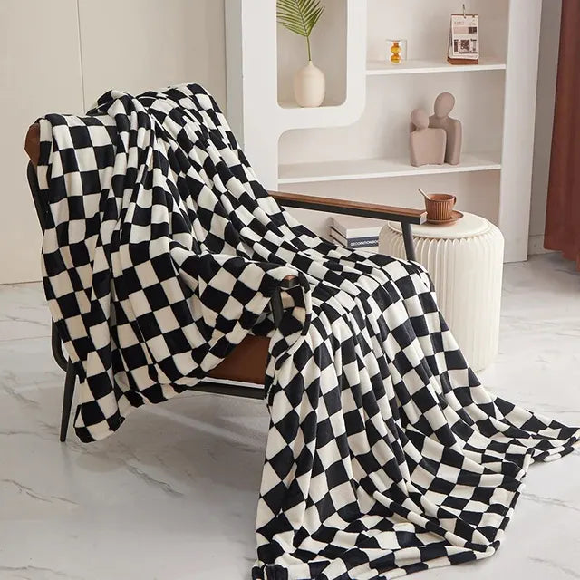 BowLift | Trendy Chessboard Blanket