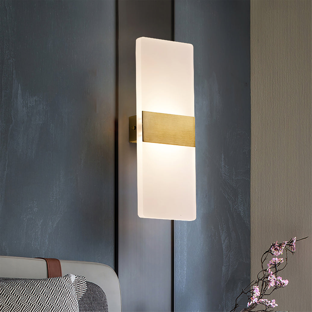 BowLift | CenturyGlow – Mid-Century Wall Lamp for Timeless Style