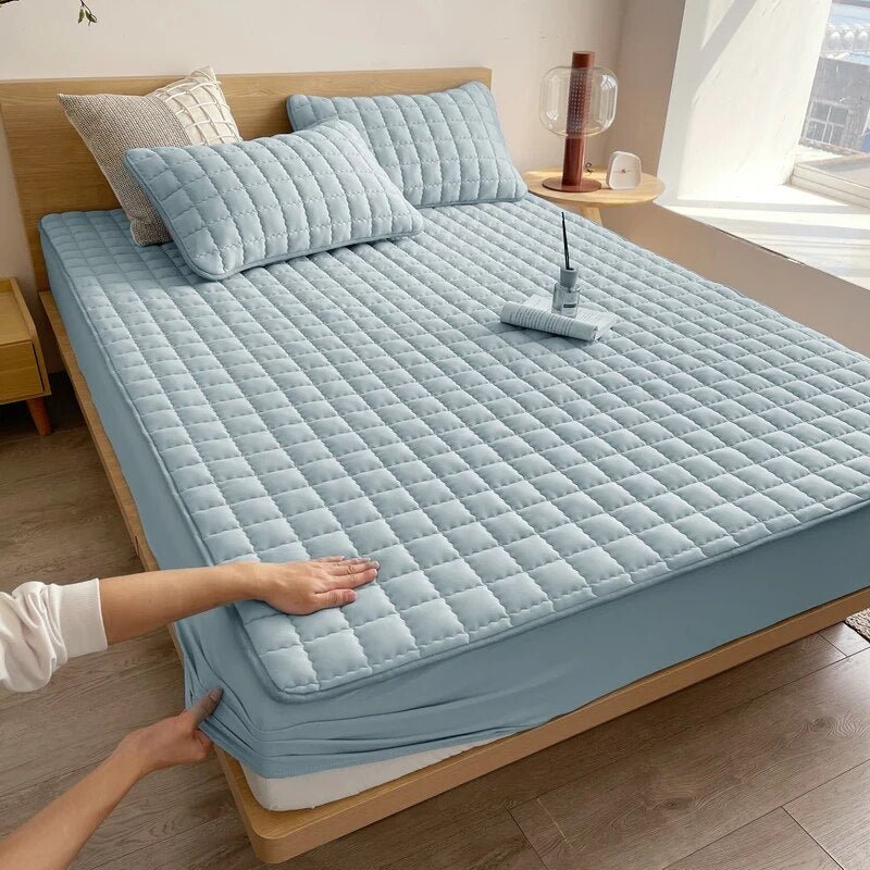 BowLift | King Size Waterproof Mattress Protector, Soft and Breathable Mattress Cover for Ultimate Comfort