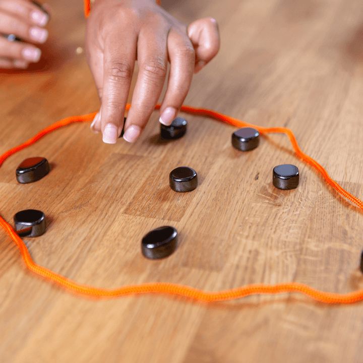 BowLift | MagneChess™ Exciting strategy game with magnetic pieces