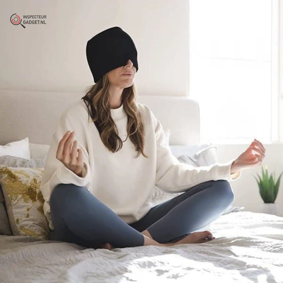 BowLift | Head support – Migraine & headache mask with cold and heat function