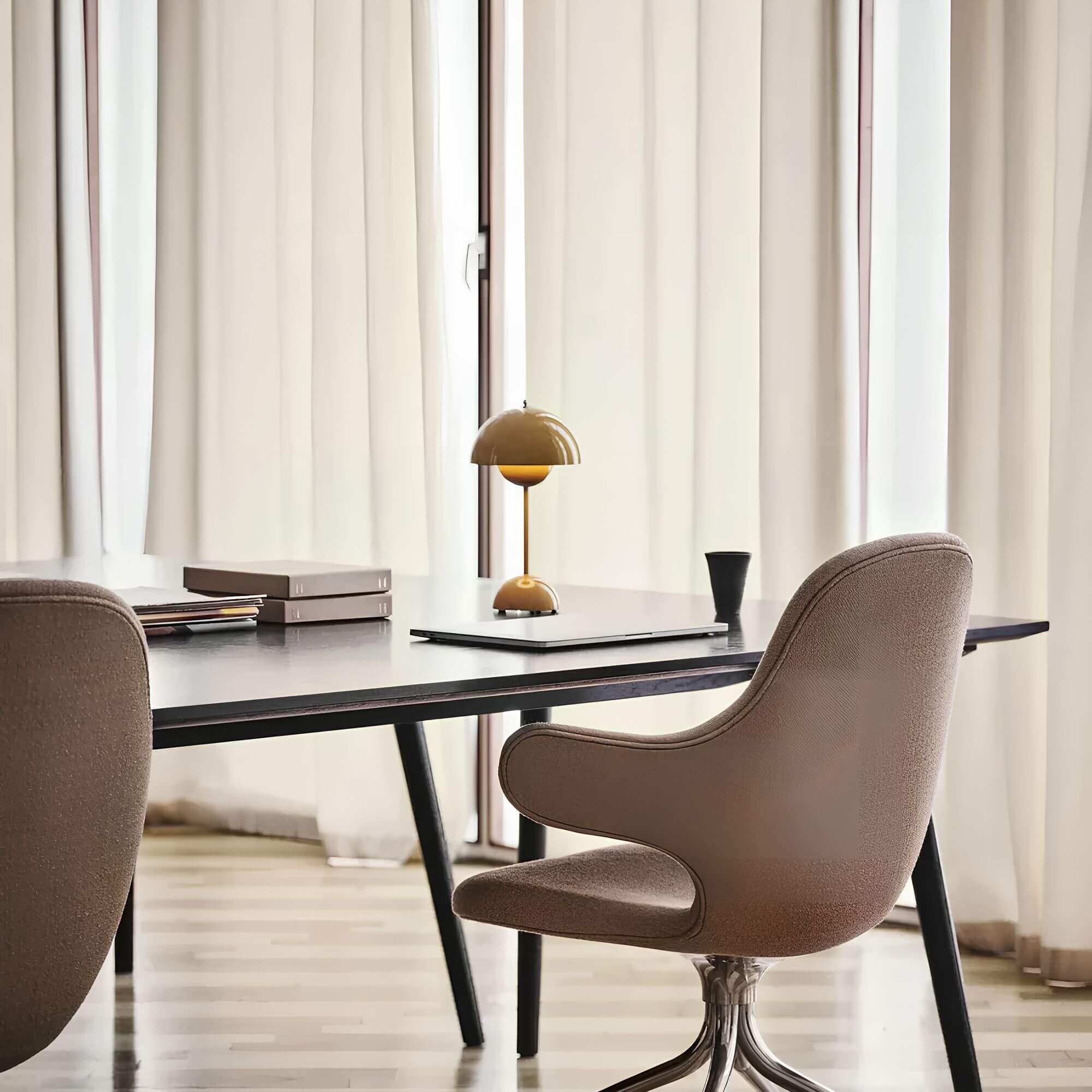 BowLift | Colorful Mushroom LED Lamp