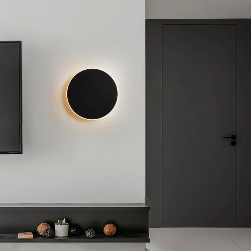 BowLift | Modern LED Ball Wall Lamp with Gloss Effect