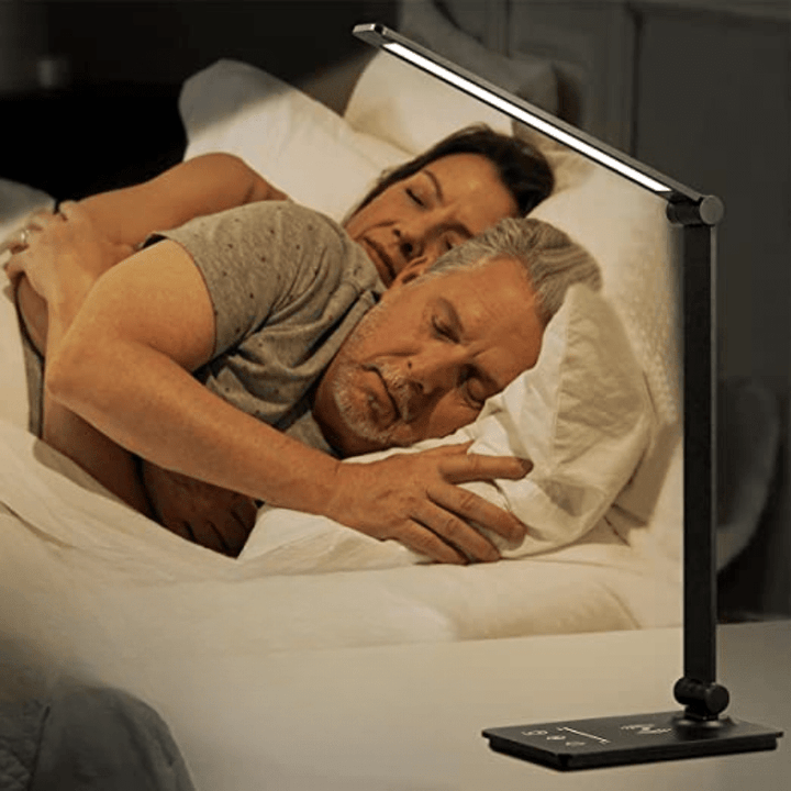 BowLift | LED desk lamp with wireless charging and adjustable brightness