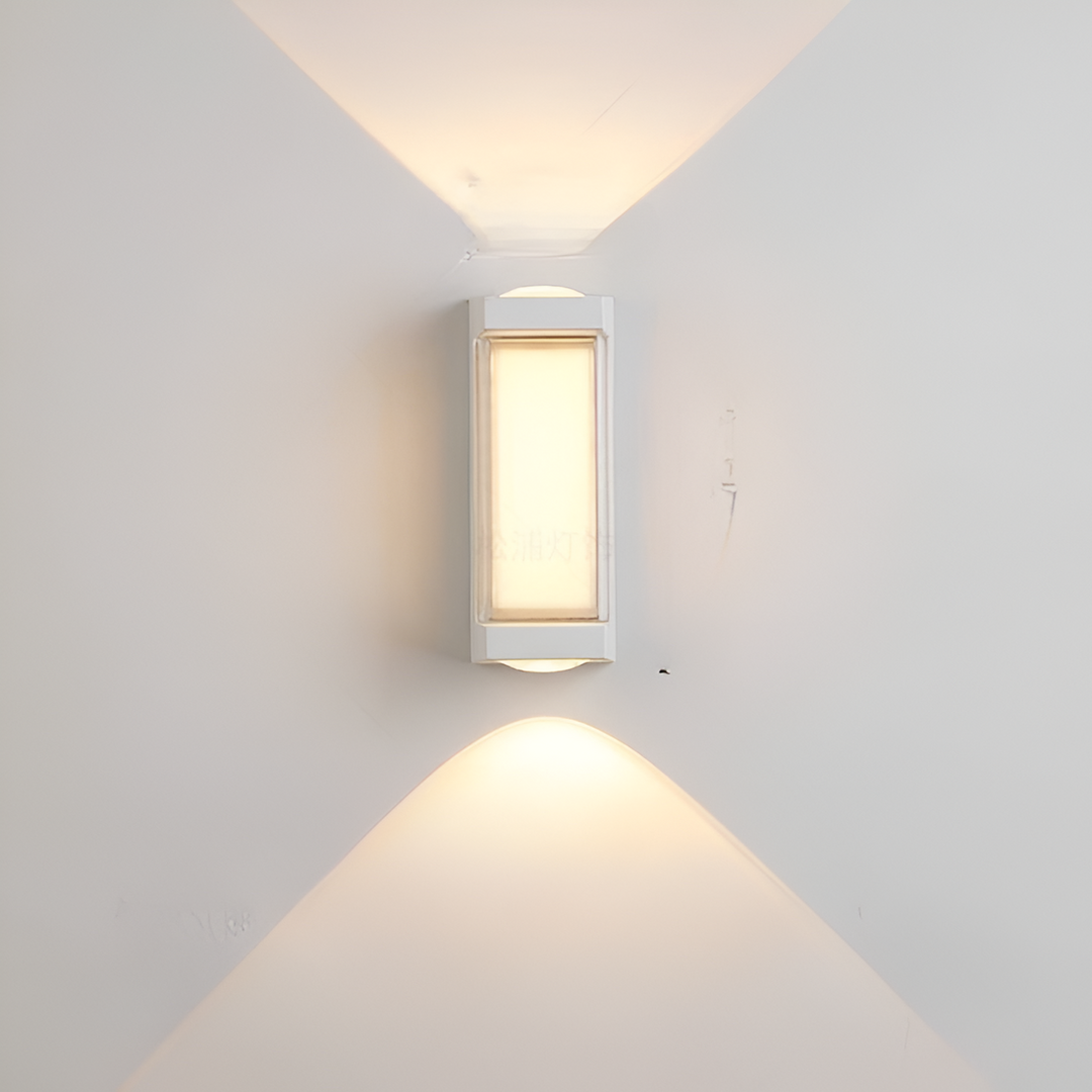 BowLift | IP65 Waterproof Outdoor Wall Lamp