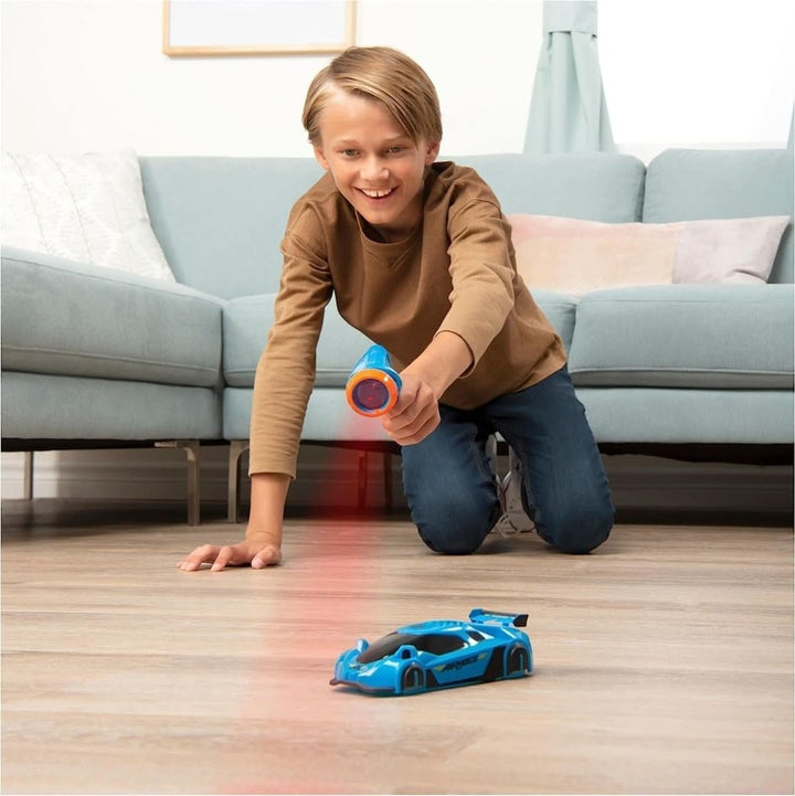 BowLift | Laser-controlled Wall Climbing RC Car for Kids