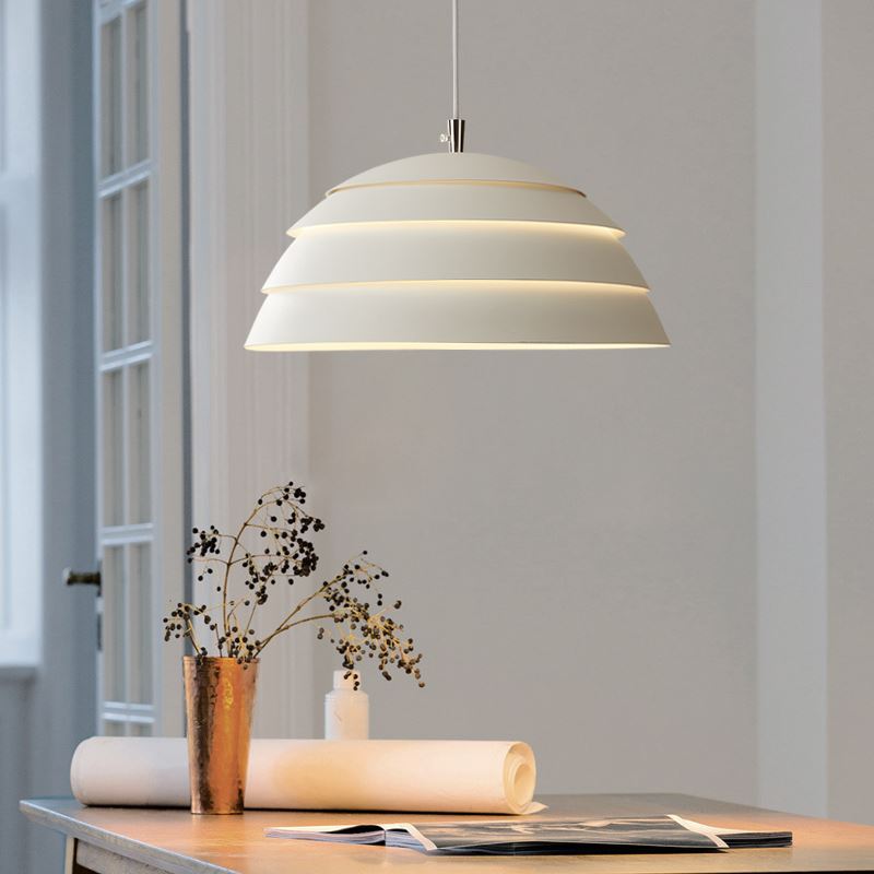 BowLift | Subtle shine of modern design
