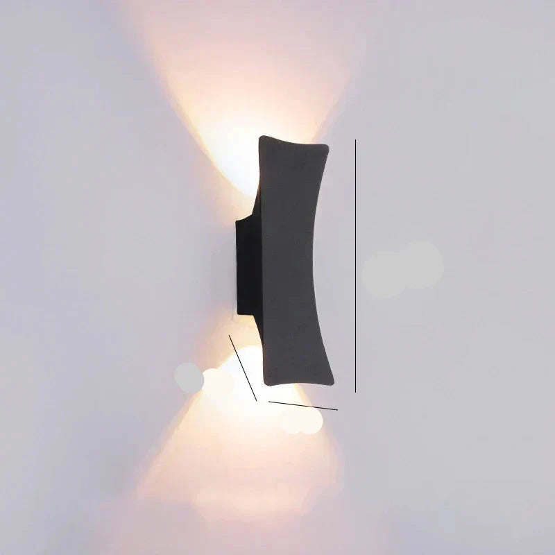BowLift | LED Garden Lamp in Modern Style