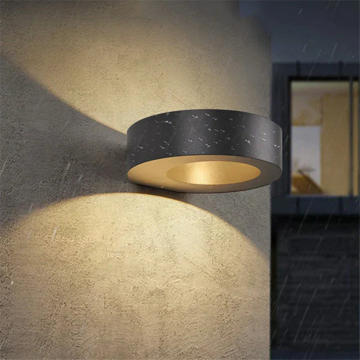 BowLift | Stylish Outdoor Wall Lamp