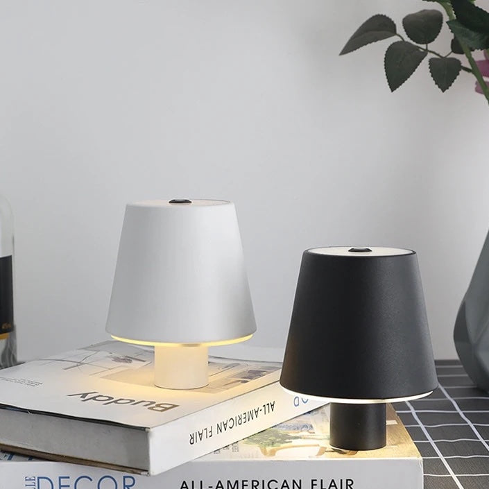 BowLift | Bottlelight - Wireless rechargeable lamp for bottles