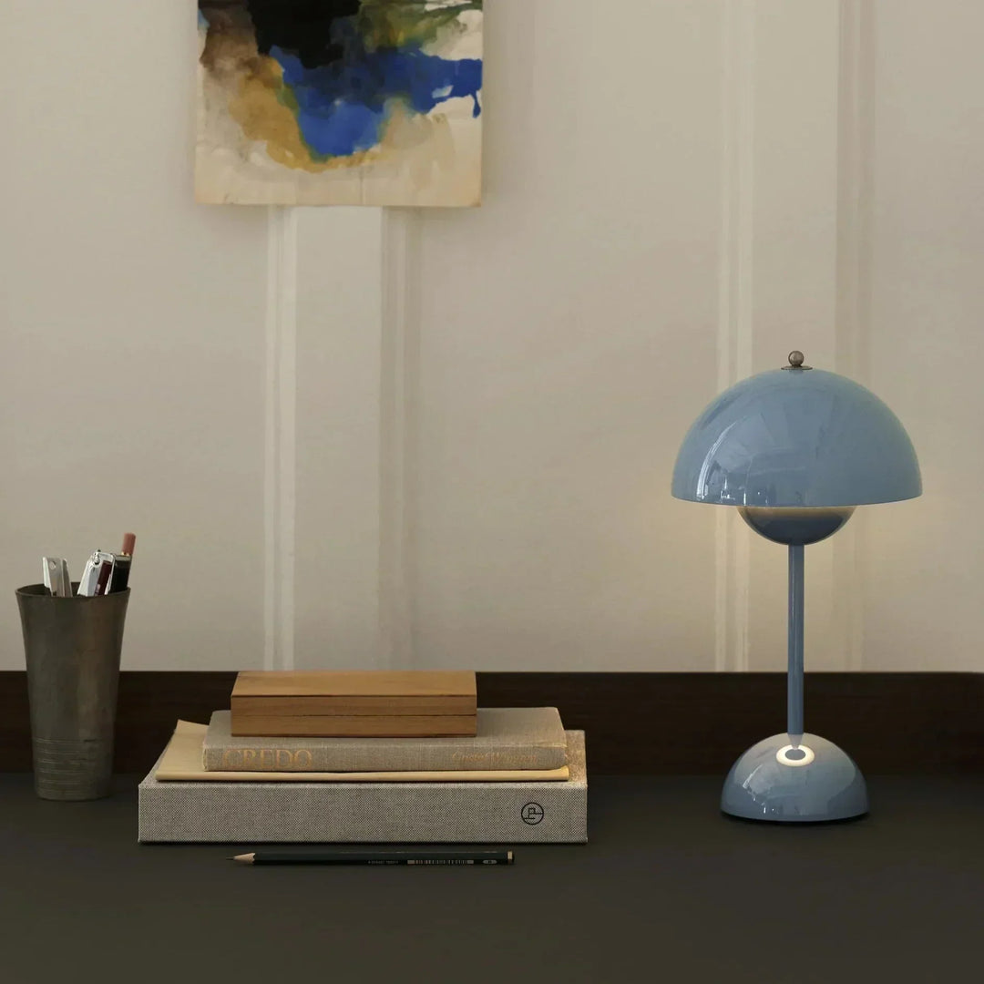 BowLift | LumiLight - LED lamp in mushroom shape