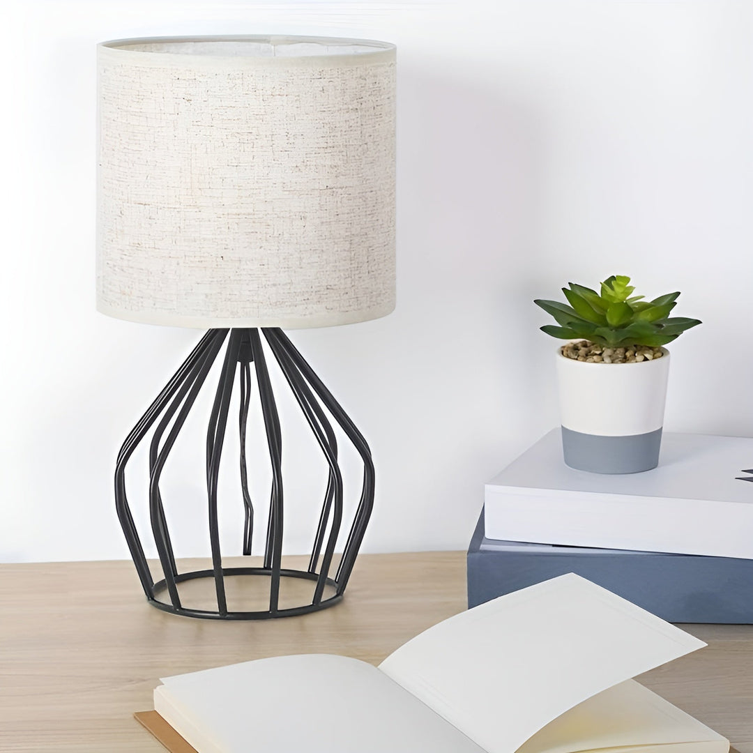 BowLift | Elegant Table Lamp with Linen Shade and Metal Base – Perfect Lighting