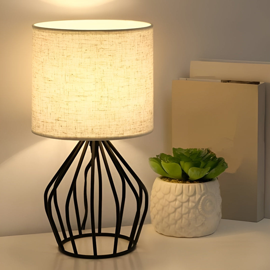 BowLift | Elegant Table Lamp with Linen Shade and Metal Base – Perfect Lighting