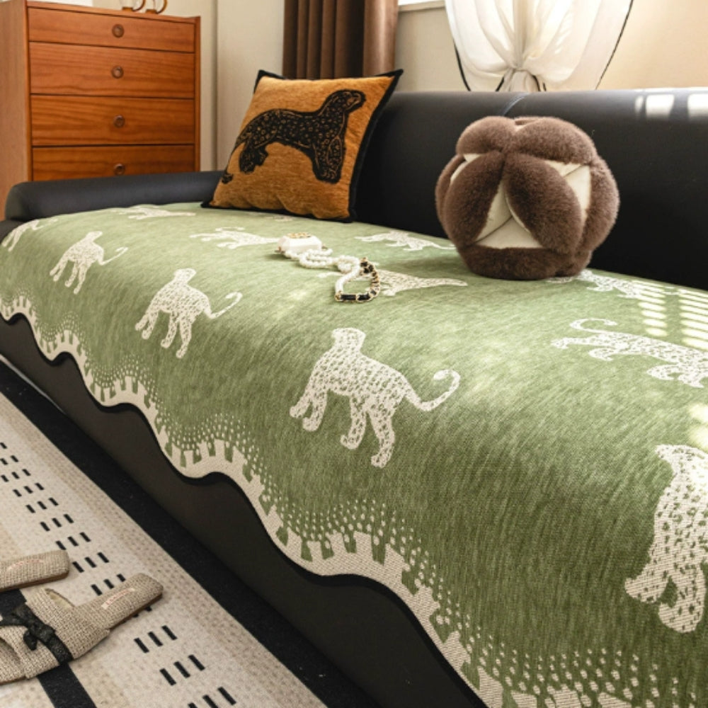 BowLift | Lion Wavy Non-Slip Sofa Cover