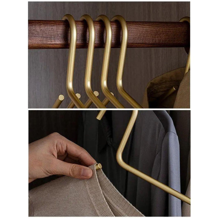 BowLift | Luxury suit matte clothing hanger set 4 plus 1