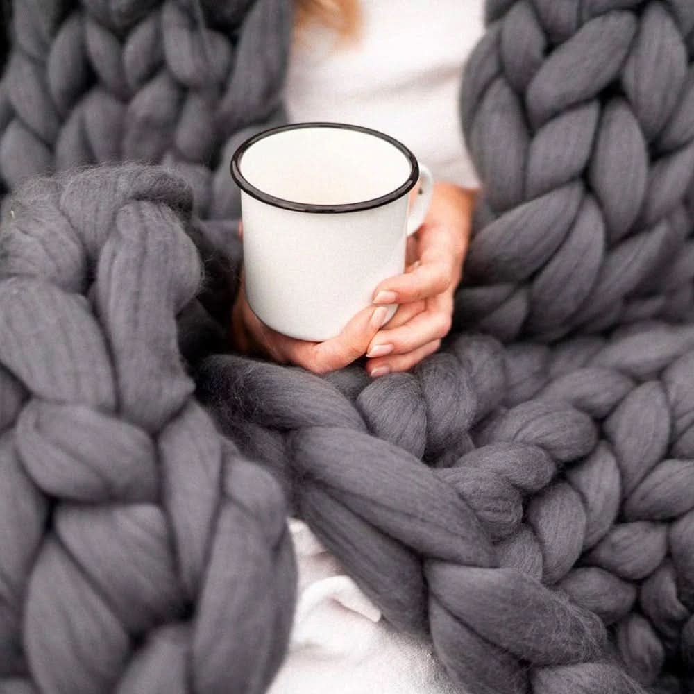 BowLift | DIY Chunky XL Wool Yarn for Blankets & Pillows