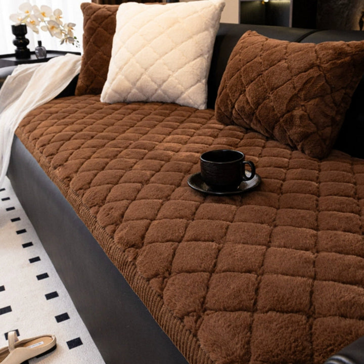 BowLift | Luxury Plush Diamond Stitched Sofa Cover