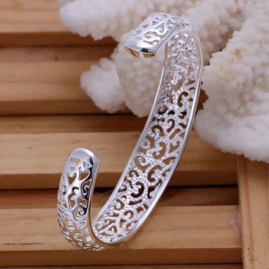 Elegant Silver Filigree Bracelet | Unique and Breathtaking Design Bowlift