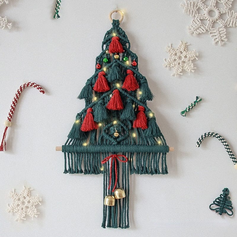 Macrame Red and Green Christmas Tree Wall Hanging Bowlift