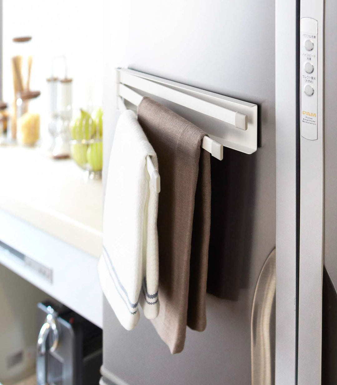 BowLift | Magnetic dish towel holder - steel