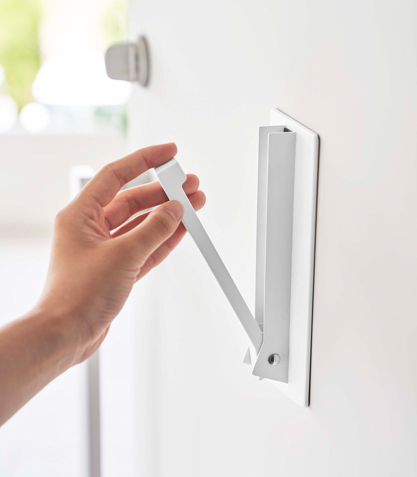 BowLift | Magnetic Folding Hook - Steel