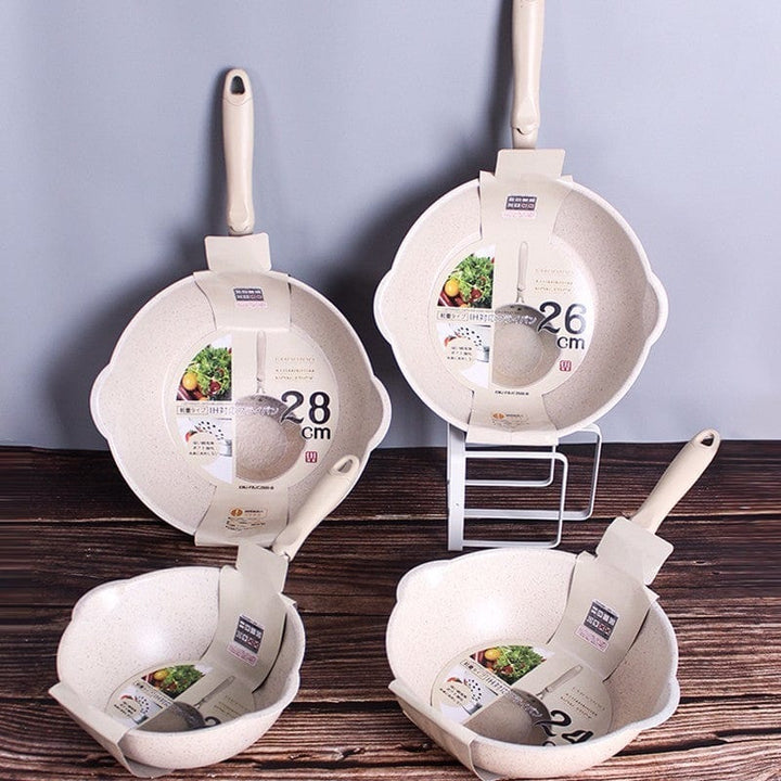 Marble Forged Frying Pan Bowlift
