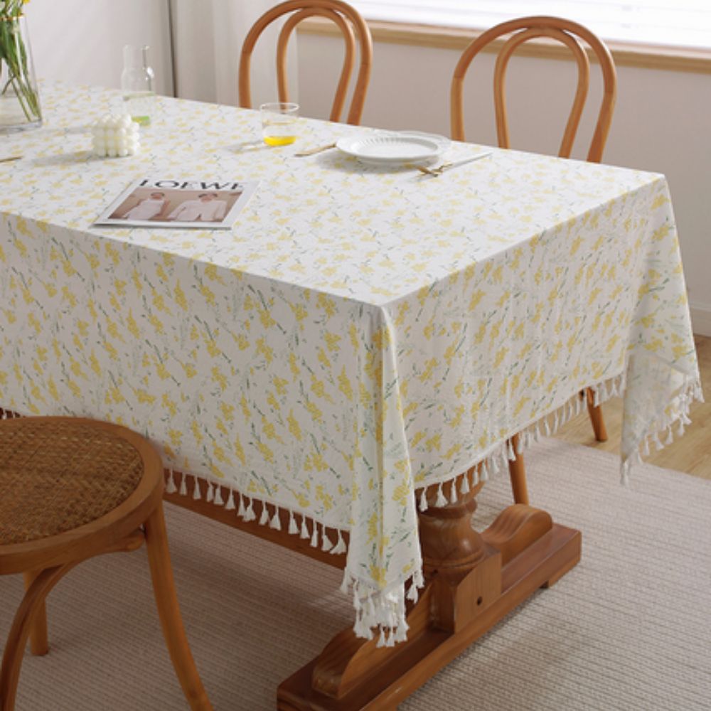 BowLift | Meadow Bloom Tassel Table Cloth