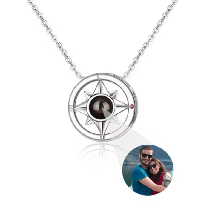 BowLift | Photo projection chain with heart pendant and engraving