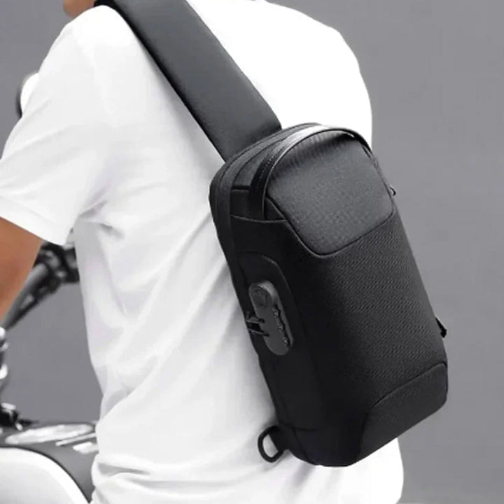 BowLift | Anti-theft courier bag for men