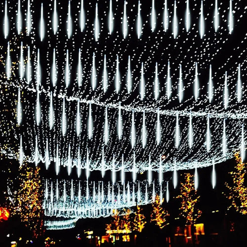 BowLift | Meteor effect illuminating outdoor space