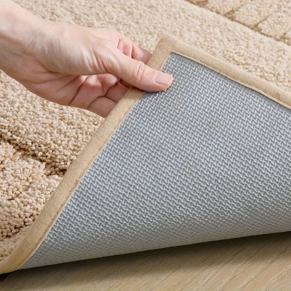 BowLift | Minimalist Stripe Bath Rug Mat
