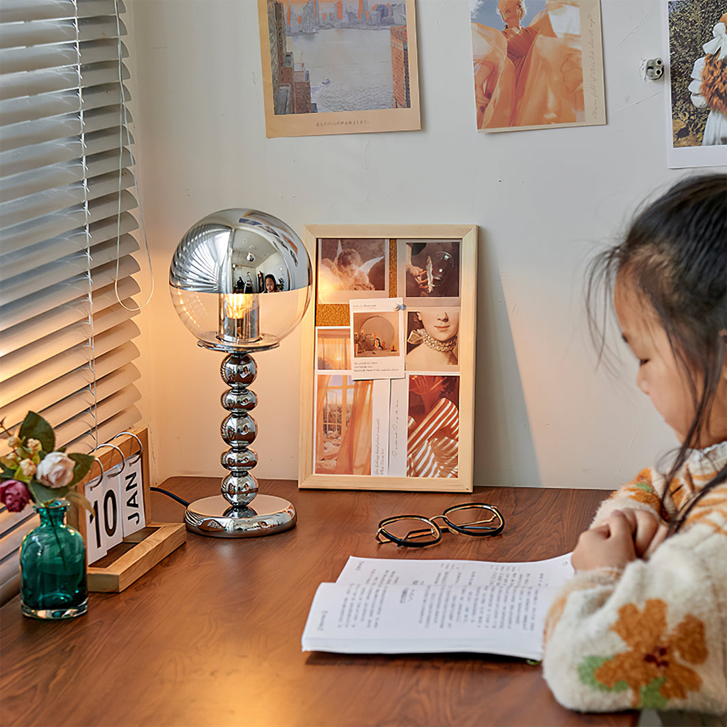 BowLift | MirrorGlow – Minimalist Chrome Table Lamp