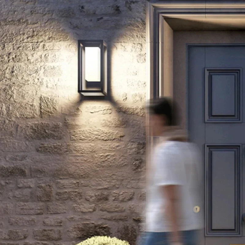 Modern LED wall light for outdoor use, energy-saving and weatherproof | Bowlift
