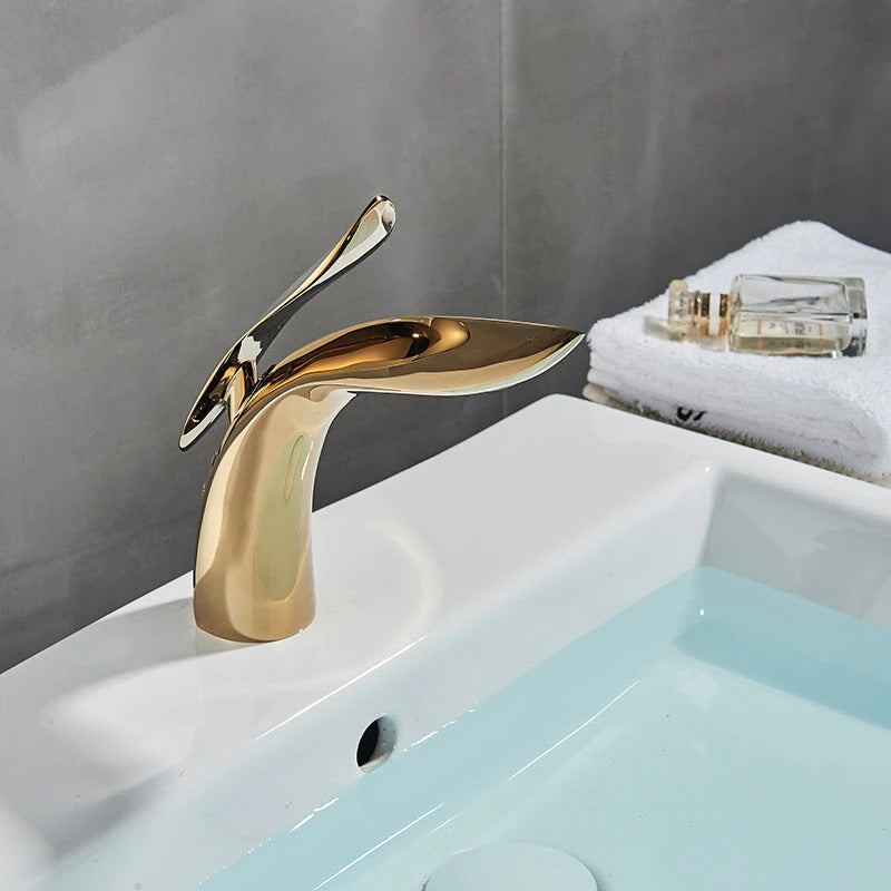 BowLift | Modern Luxury Bathroom Faucet for a Stylish Bathroom