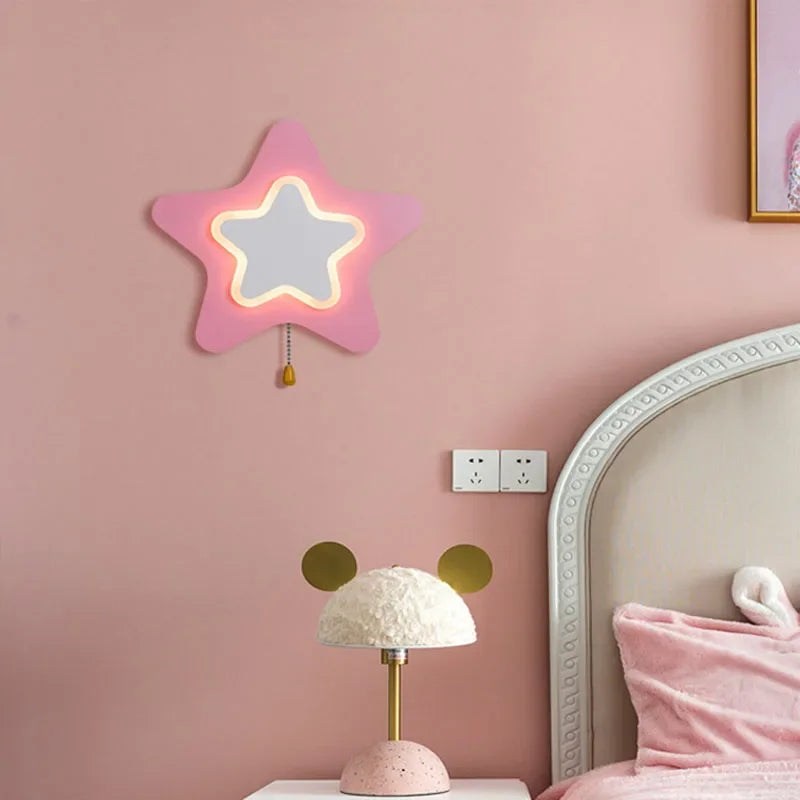 BowLift | Soft LED Wall Lamp in the Shape of a Star for Toddlers