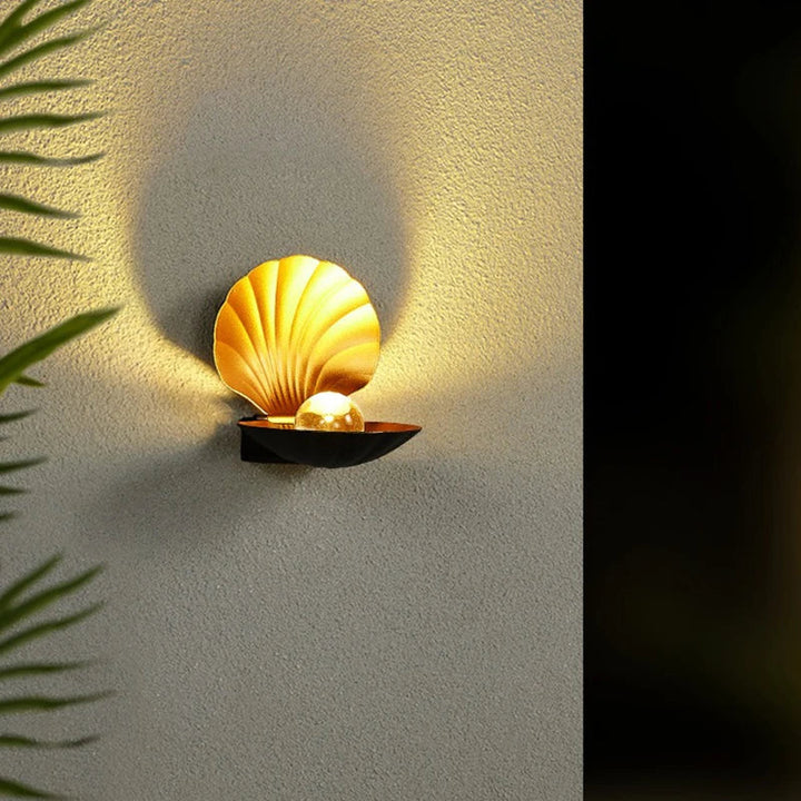 Waterproof Outdoor Wall Light – LED Wall Light for Garden & Terrace, Weatherproof Design | Bowlift