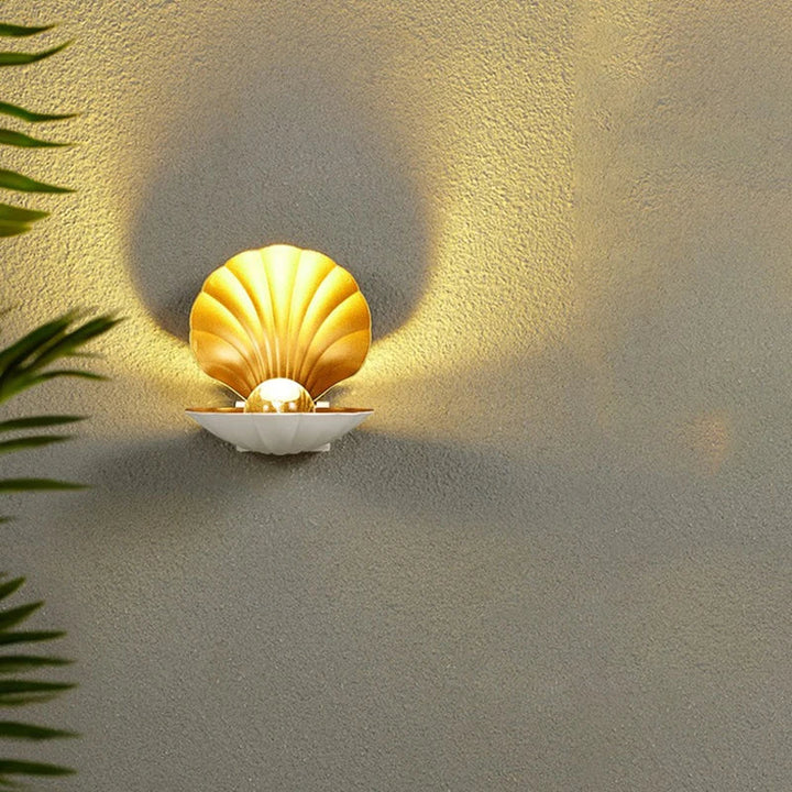Waterproof Outdoor Wall Light – LED Wall Light for Garden & Terrace, Weatherproof Design | Bowlift