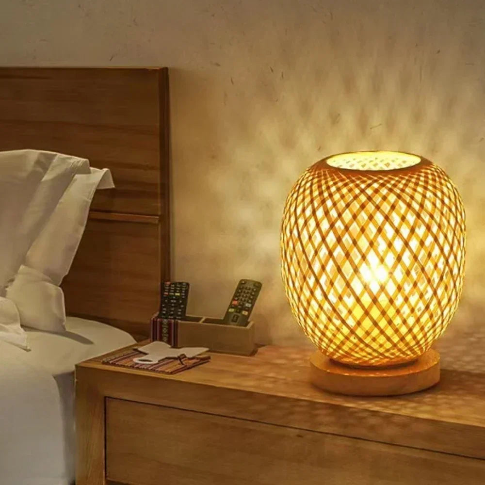 BowLift | Nightstand Lamp Bamboo