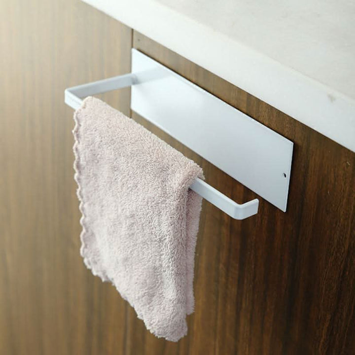 BowLift | Robust paper towel holder with iron construction, easy to install